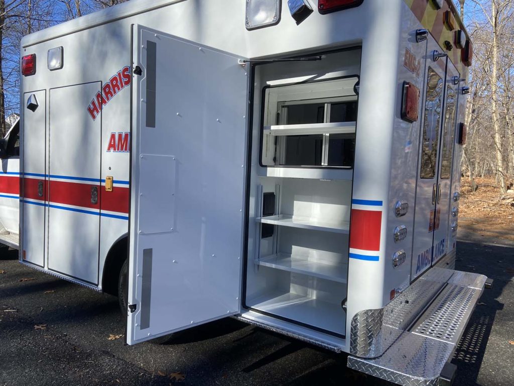 harrison-fire-department-ccl-150-type-iii-ambulance(9)