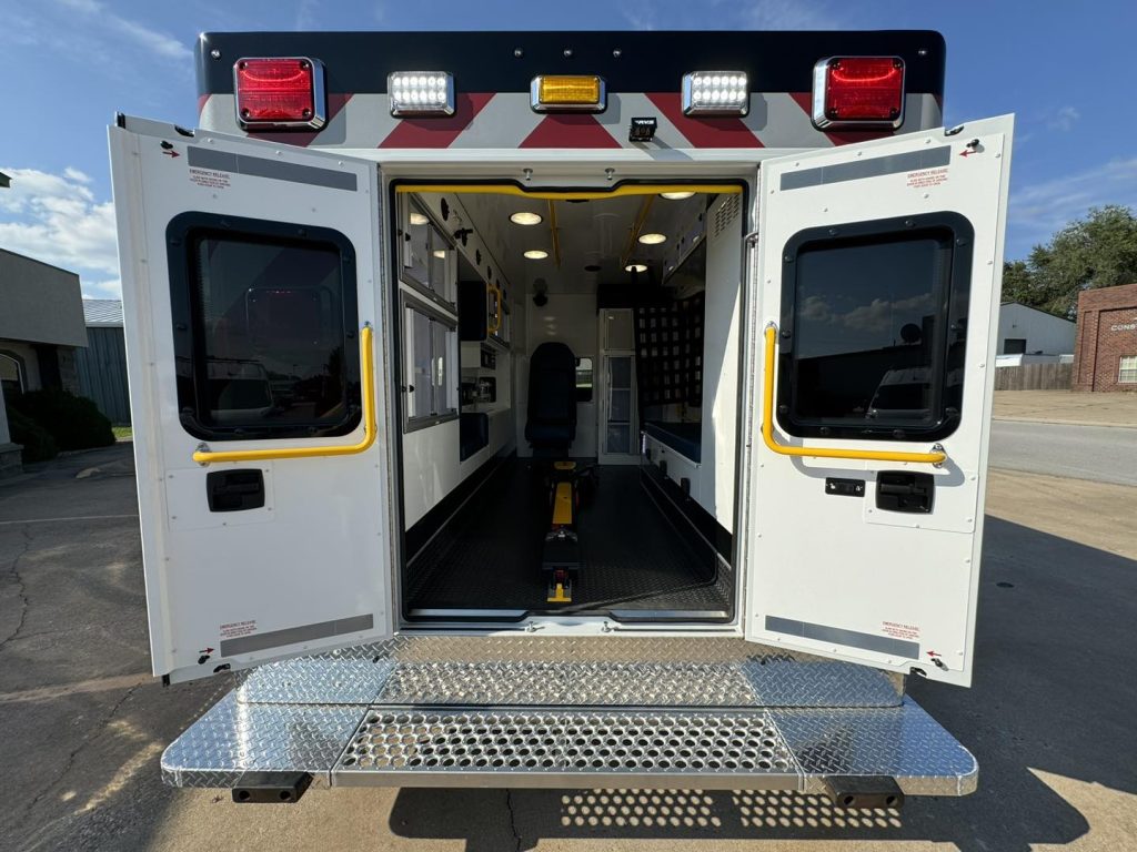 Citizens Memorial Hospital CCL 150 Ambulance (11)