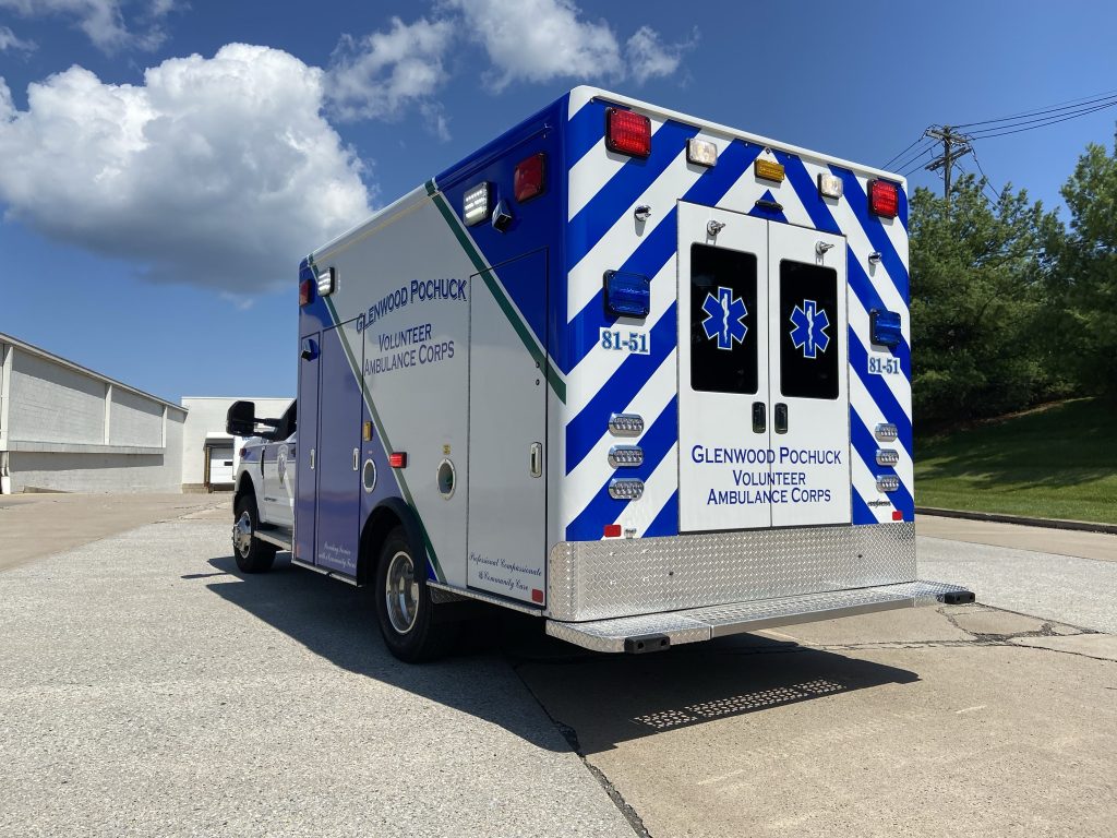 Glenwood-Pochuck-CCL150-Ambulance (8)