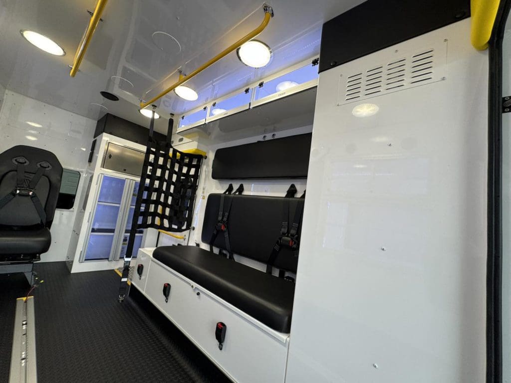 Metro-Emergency-Transport-System10