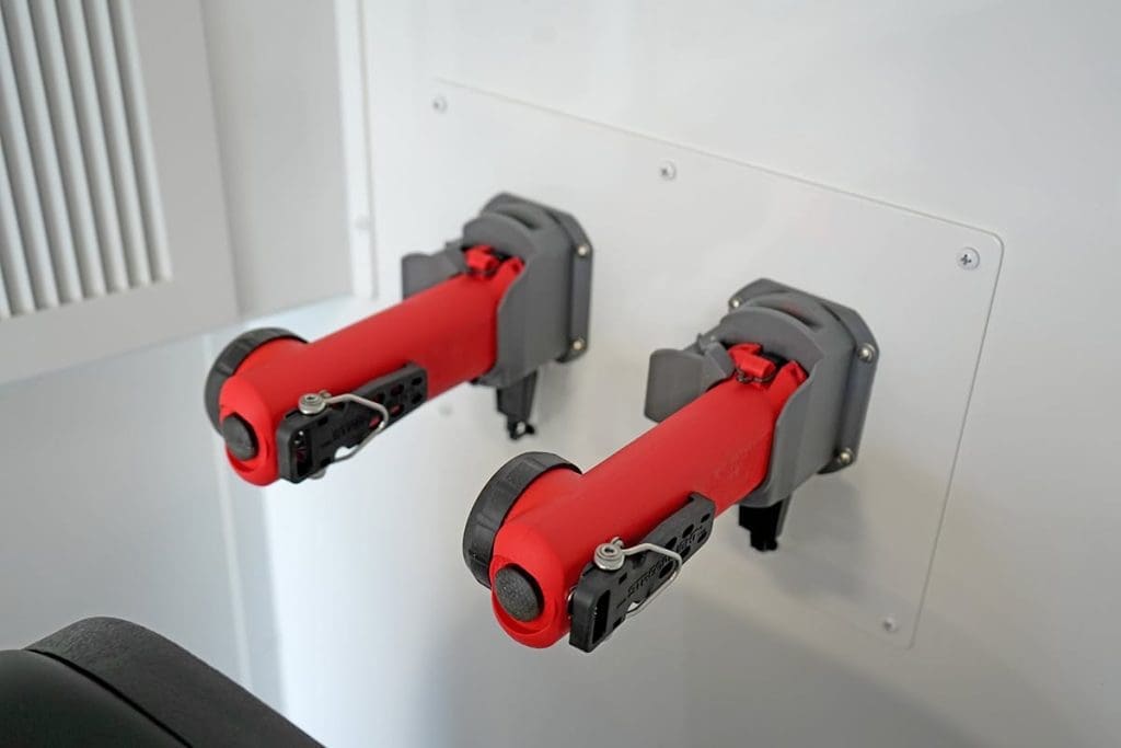 Portable flashlights